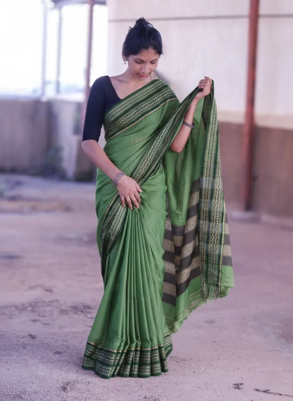 Pista_Orissa_Border_Narayanpet_Pure_Handloom_Cotton_Sarees_with_Running_blouse_piece
