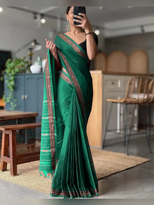 Ragini_Bottle_green_Narayan_pet_Pure_cotton_saree