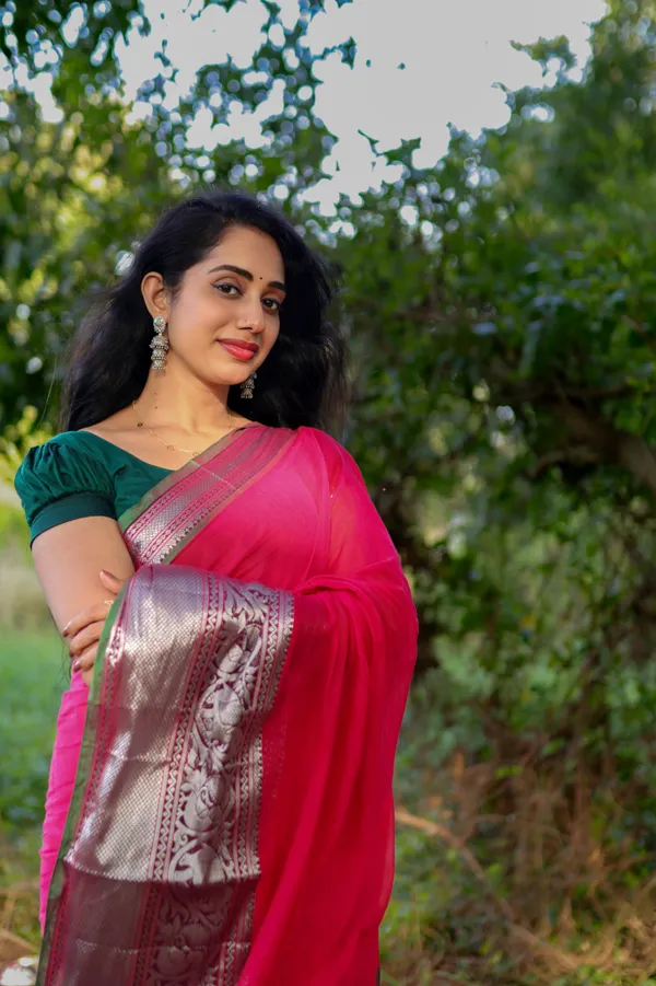 Rani_Pink_Narayanpet_Pure_Cotton_saree_with_Running_blouse_piece_(Same_as_Saree)