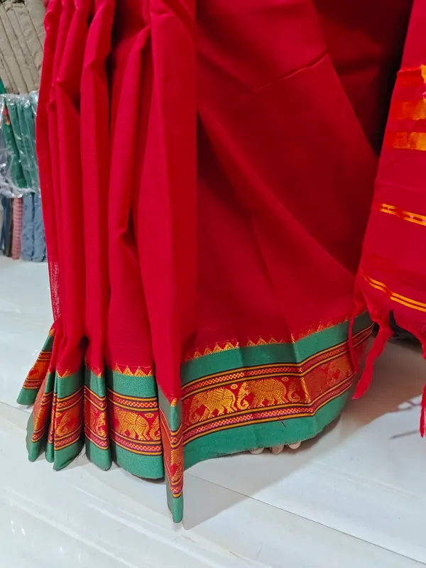 Red_Elephant_Jari_Border_Narayanpet_Pure_cotton_saree