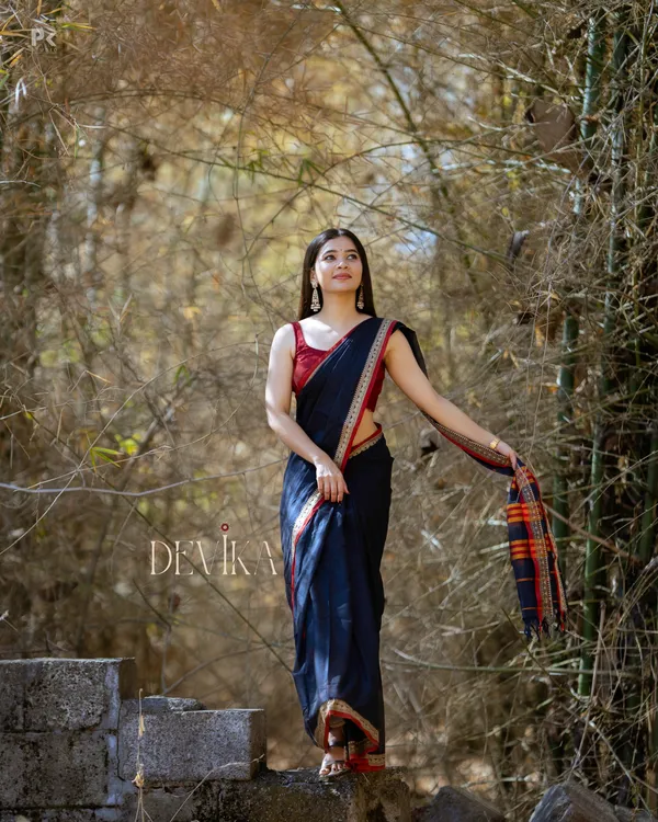 Steel_Grey_Mayuri_Exclusive_Devika_Cotton_Saree