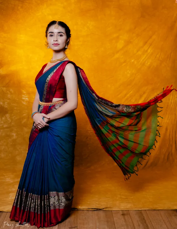 Tanvi_Rama_Green_Narayanpet_pure_cotton_saree_with_Running_blouse_piece_(Same_as_saree)