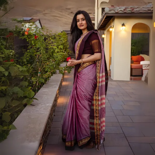 Elephant_Border__100%_Pure__Narayanpet_Cotton_saree_with_Running_blouse_piece