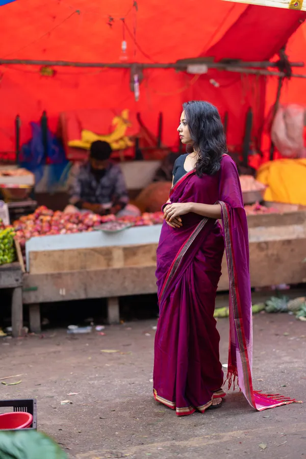 Magenta_Ashwini_Narayanpeth_Pure_Mercerised_cotton_Handloom_Saree_With_Running_Blouse_Piece_(Same_as_saree)