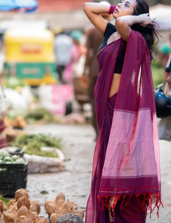Magenta_Ashwini_Narayanpeth_Pure_Mercerised_cotton_Handloom_Saree_With_Running_Blouse_Piece_(Same_as_saree)