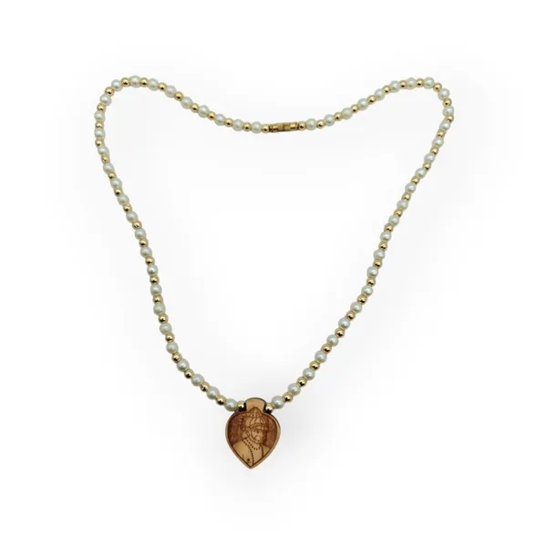 Wooden_Carving_Hanuman_ji_Pendant_with_White_Pearl_mala_(H.HRT.Wcry)