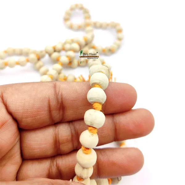 Tulsi_jaap_japa_mala_108+1_round_Beads_8mm_With_Cotton_Gaumukhi_bag_Jholi
