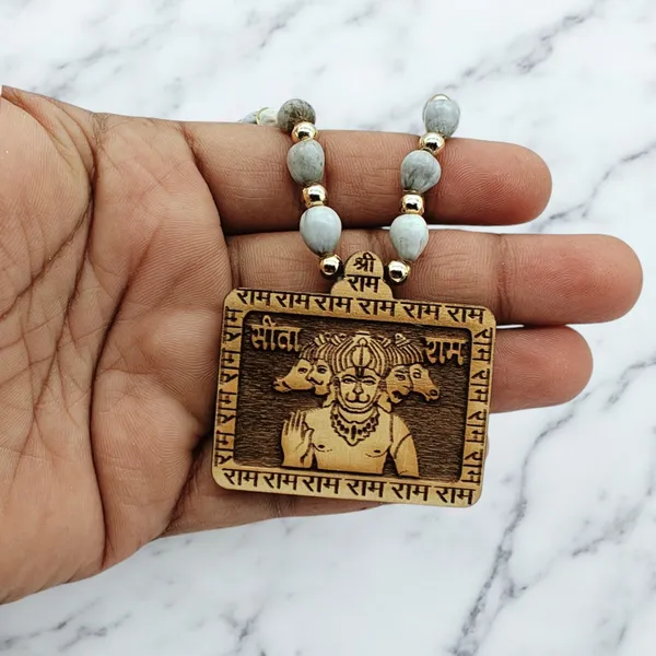 Wooden_Carving_Five_Face_Hanuman_ji_Pendant_with_Vaijayanti_Mala_(5F.H.vj)