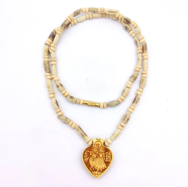 Wooden_Carving_Radha_Krishna_Pendant_with_Tulsi_kanthi_Mala_(RK.HRT.T1)