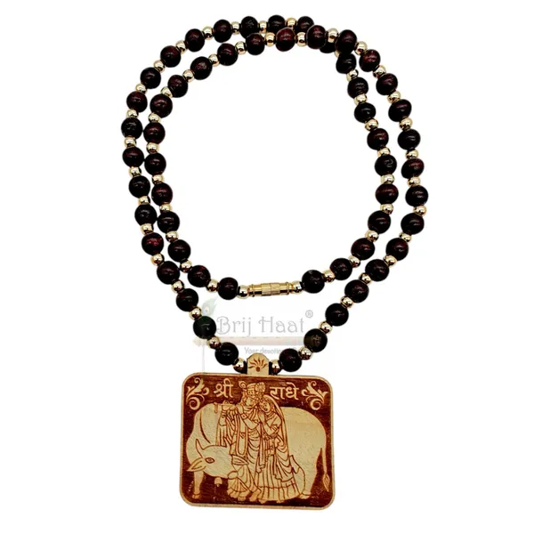 Wooden_Carving_Radha_Krishna_pendant_with_Lal_Chandan_chain_(RKcow.Lal.Chn)
