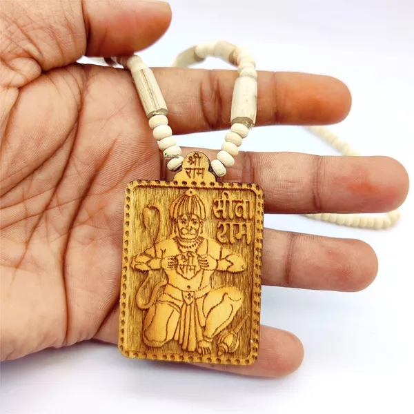 Wooden_Carving_Hanuman_ji_Pendant_with_Tulsi_Kanthi_Mala_(Hanu.V2.T2)