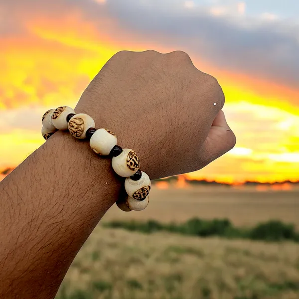 Ram_Carving_beads_Bracelet,_Unisex,_Adjustable_(Hre3.V1)