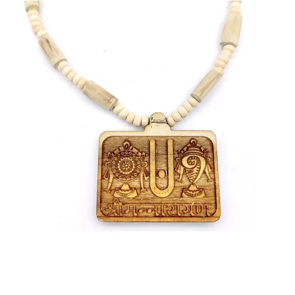 Wooden_carving_Shrimannarayan_Shankh_Chakra_Pendant_with_Tulsi_kanthi_Mala_(Tiru.balaji.T2)