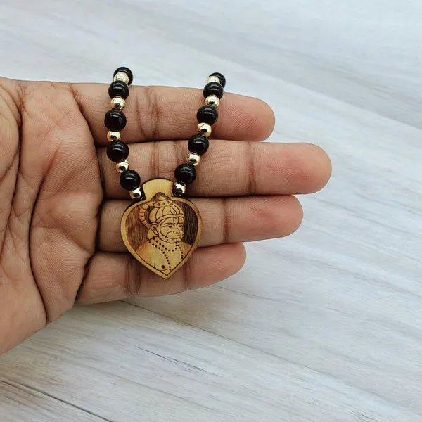 Wooden_Carving_Hanuman_ji_pendant_with_Black_crystal_Chain_(H.HRT.Bcry)