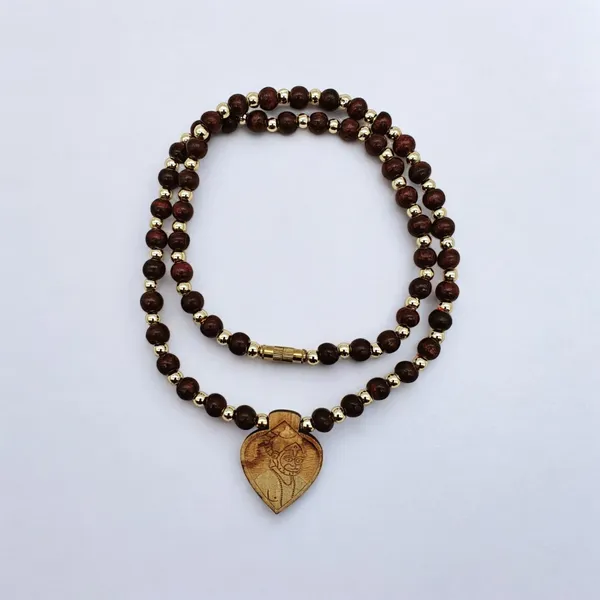 Wooden_Carving_Hanuman_ji_pendant_with_Lal_Chandan_chain_(H.HRT.Lal.Chn)