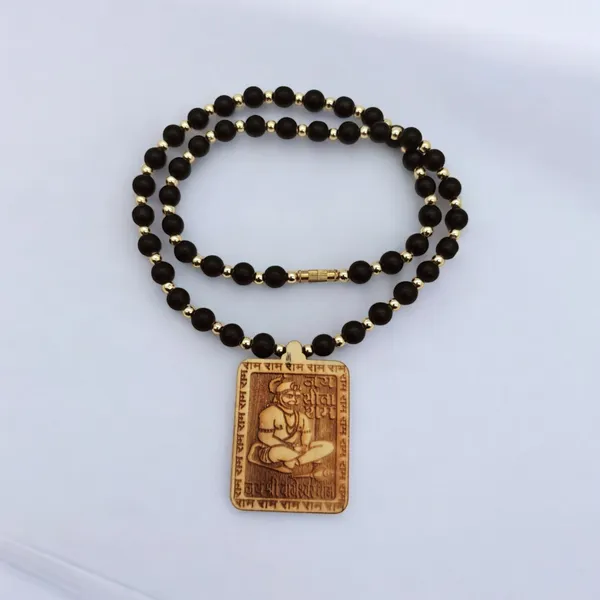 Wooden_Carving_Hanuman_Ji_pendant_with_Black_crystal_chain_(Hanu.M.Bcry)