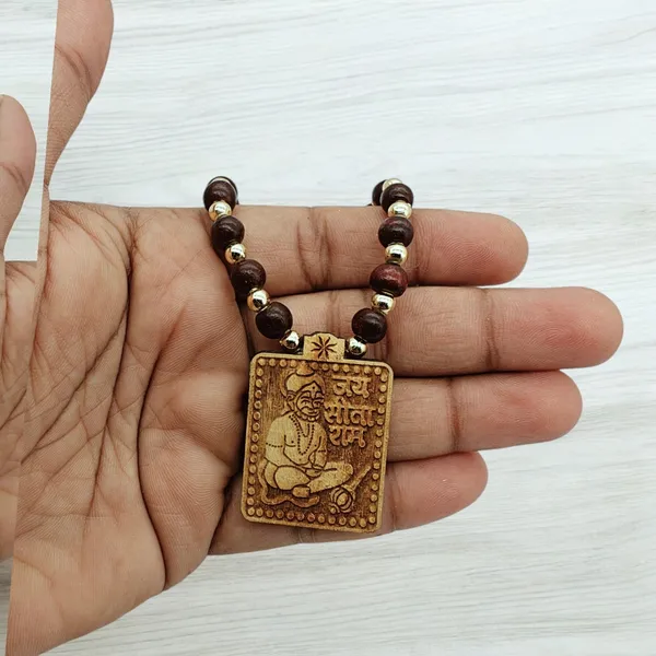 Wooden_Carving_Shree_Bageshwar_Dham_Balaji_Hanuman_Ji,_Handmade_with_lal_Chandan_Mala_(Hanu.S)