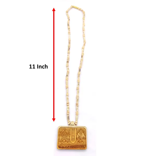 Wooden_carving_Shrimannarayan_Shankh_Chakra_Pendant_with_Tulsi_kanthi_Mala_(Tiru.balaji.T1)