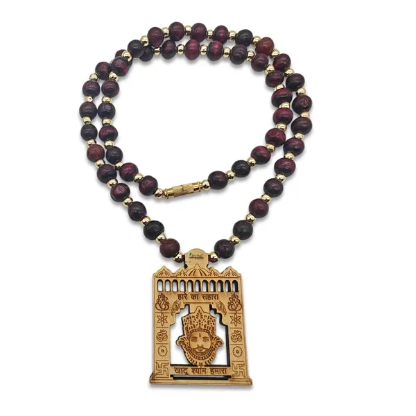 Wooden_Carving_Khatu_Shyam_ji_pendant_with_Lal_Chandan_chain_(Khatu.M.Lal.Chn)