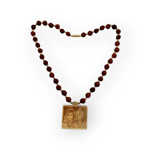 Wooden_Carving_Shiv_Parvati_Ji_Pendant_with_Panchmukhi_Rudraksha_Mala_(Shivshakti.rudr.G)