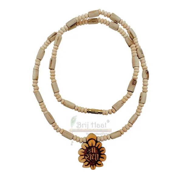 Wooden_Carving_Shree_Radha_Pendant_with_Tulsi_kanthi_Mala_(Sradha.T2)