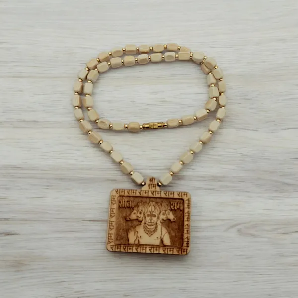Wooden_Carving_Panch_mukhi_Hanuman_ji_Pendant_with_Mala_(5F.H.Squr)