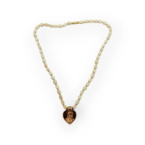 Wooden_Carving_Hanuman_ji_Pendant_with_Mala_(H.HRT.Squr)