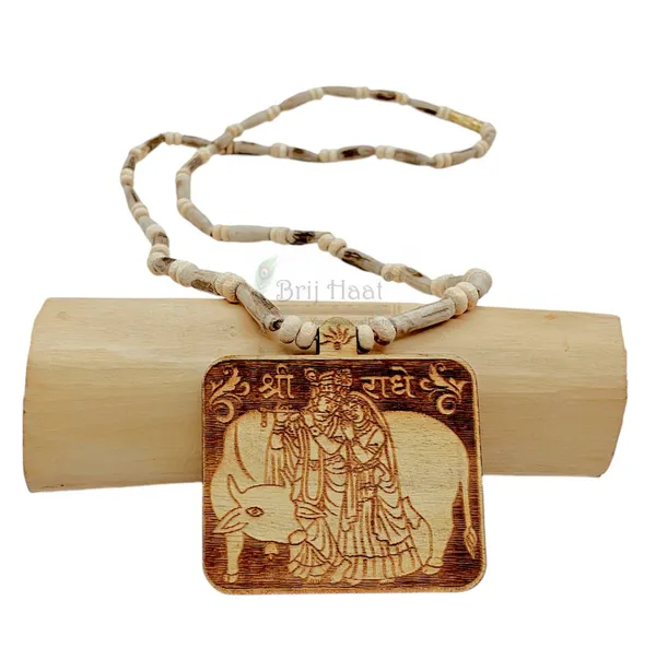 Wooden_Carving_Radha_Krishna_Pendant_with_Tulsi_kanthi_Mala_(Rkcow.T1)