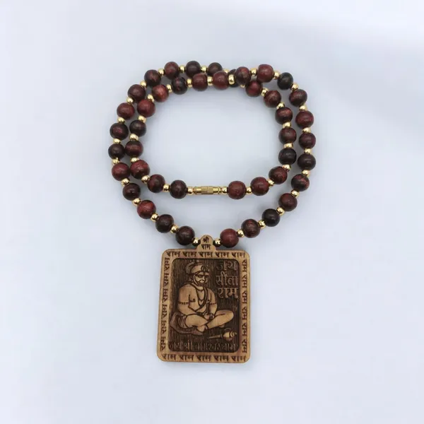 Wooden_Carving_Hanuman_Ji_pendant_with_Lal_Chandan_chain_(Hanu.L.Lal.Chn)