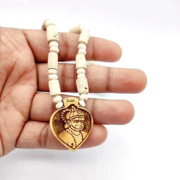 Wooden_Carving_Hanuman_ji_Pendant_with_Tulsi_Kanthi_Mala_(H.HRT.T2)