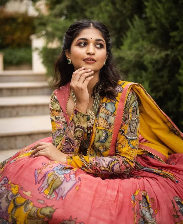 Kalamkari_Print_With_Hand_Work_Pink_&_Yellow_Fully_Stitched_Printed_Lehenga_Choli