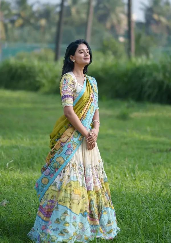 Multicolor_Elegant_Kalamkari_Printed_Lehenga_Choli_with_Hand_Embroidery_Fully_Stitched