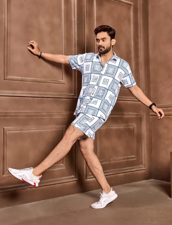 White_Printed_Shirt_With_Shorts_Co-Ords