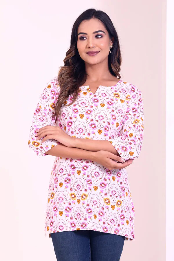Women_Floral_print_Short_kurti