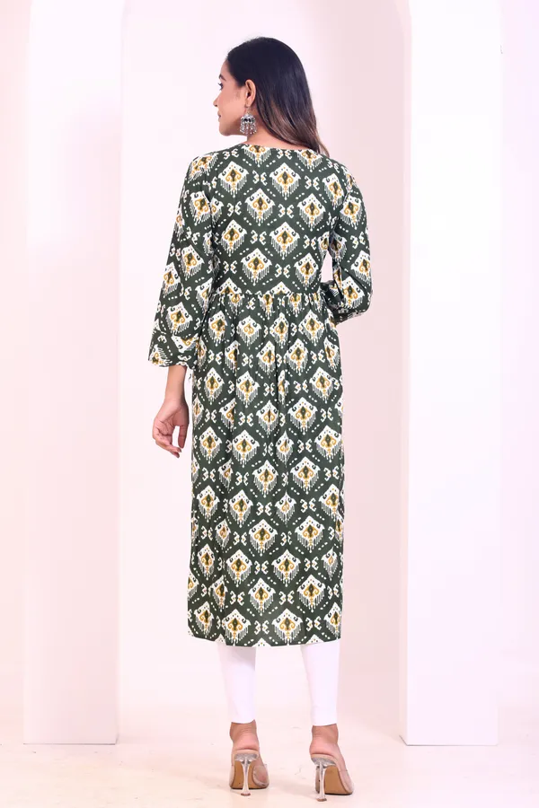 Elegant_Women_Green_Printed_Kurta