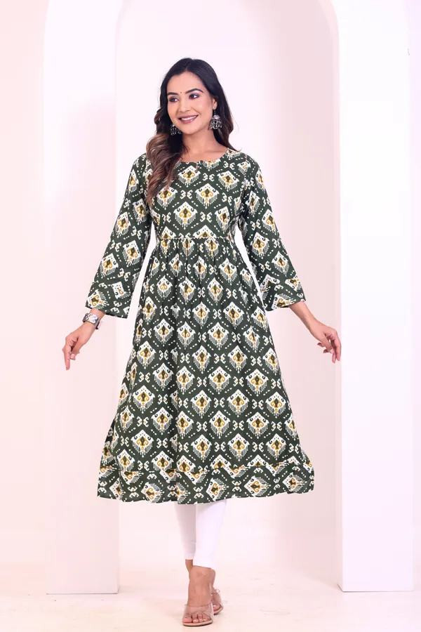 Elegant_Women_Green_Printed_Kurta