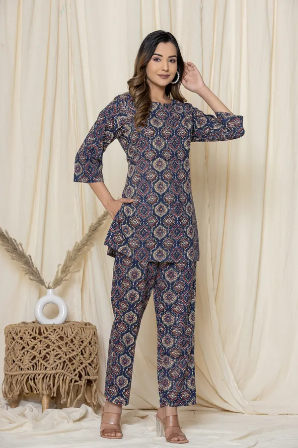 Navy_Blue_Premium_Cotton_Floral_Print_Night_Suit_For_Women_&_Girls