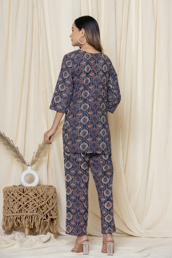 Navy_Blue_Premium_Cotton_Floral_Print_Night_Suit_For_Women_&_Girls