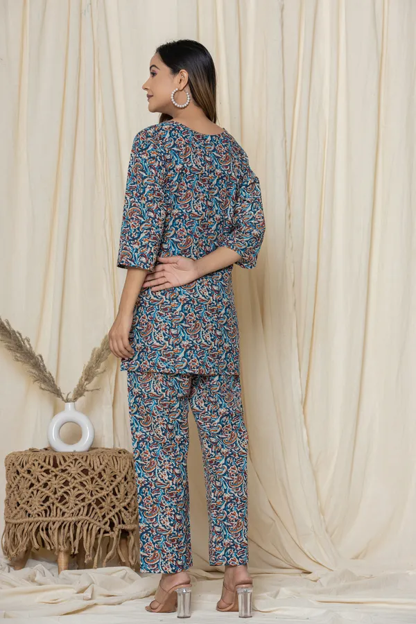 Navy_Blue_Premium_Cotton_Floral_Print_Night_Suit_For_Women_&_Girls