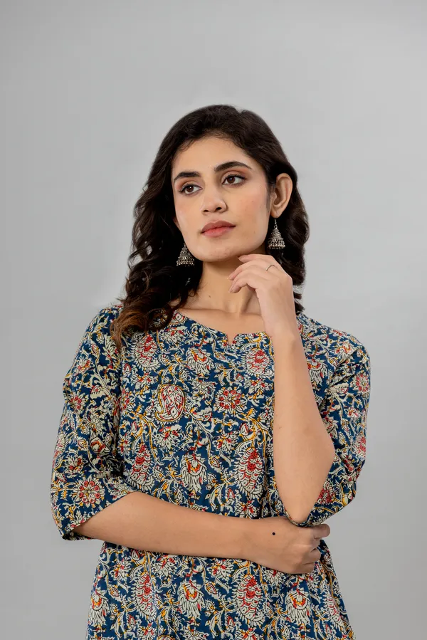 Multicolor_Cotton_Printed_Night_Suit_Set_For_Women