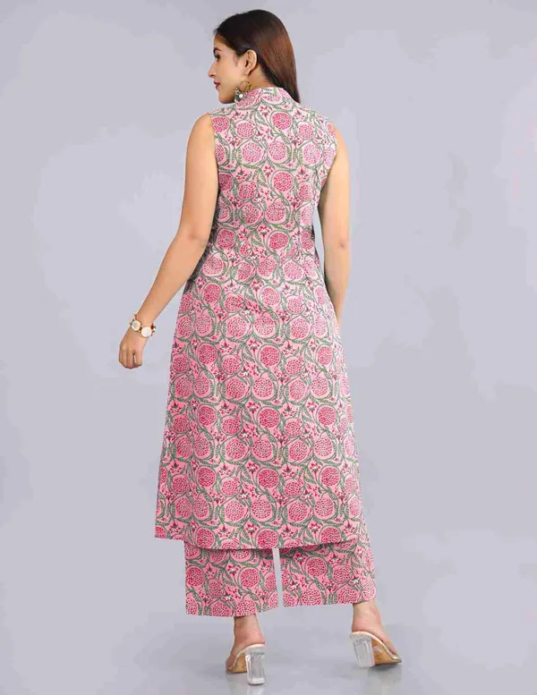 Pink_Premium_Cotton_Floral_Print_Kurti_Plazzo_Set_For_Women_&_Girls
