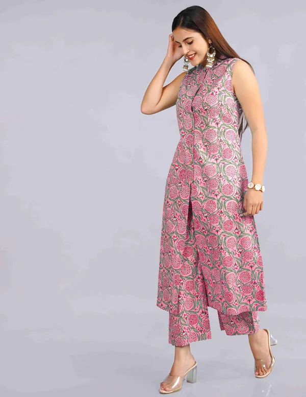 Pink_Premium_Cotton_Floral_Print_Kurti_Plazzo_Set_For_Women_&_Girls