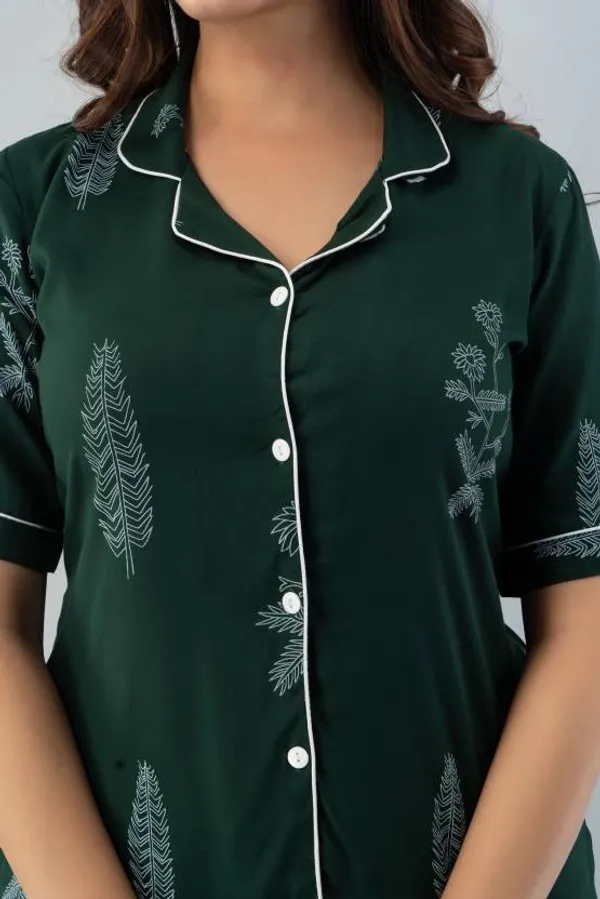 Green_Rayon_Printed_Night_Suit_Set_For_Women