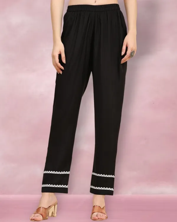 Black_Rayon_Printed_Ethnic_Suit_Set_For_Women