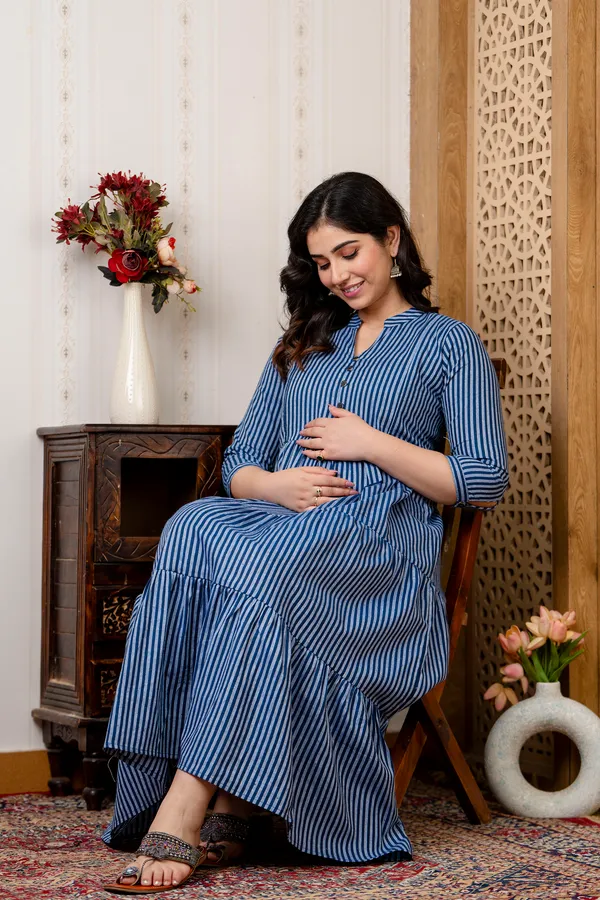 South_Cotton_Blue_Lining_Printed_Flared_Maternity_Dress