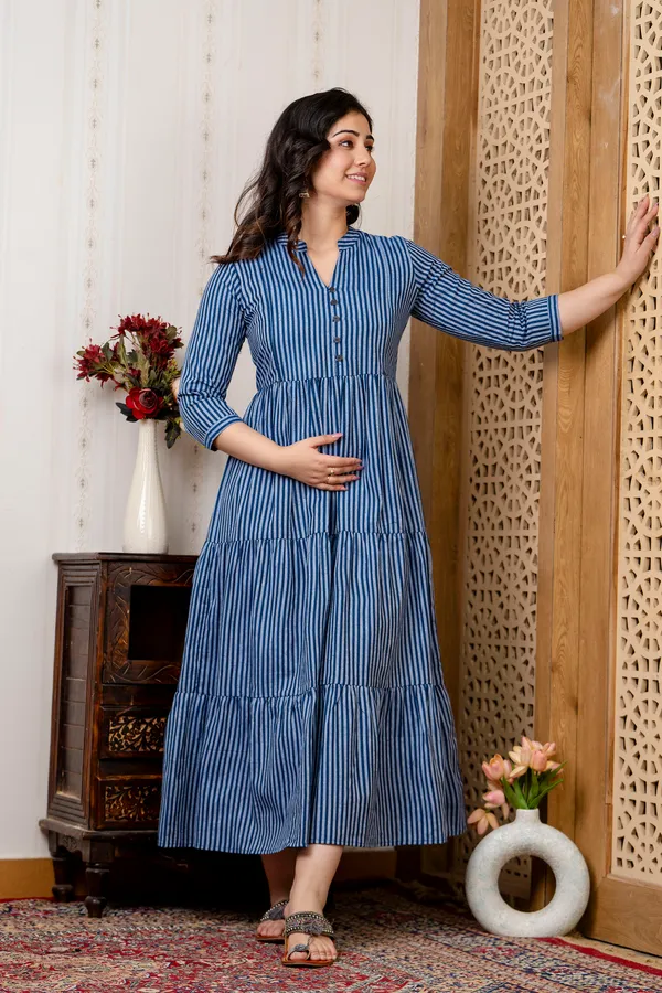 South_Cotton_Blue_Lining_Printed_Flared_Maternity_Dress