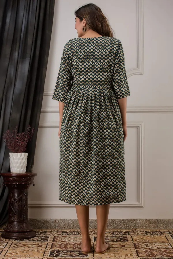BLACK_PRINTED_MATERNITY_DRESS