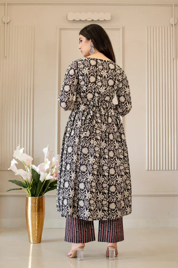 Black_&_White_Sunflower_Printed_Cotton_Kurta_Set