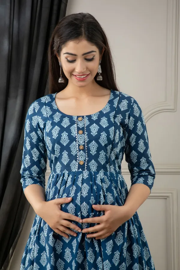 Blue_Cotton_Butti_Printed_Maternity_Kurti