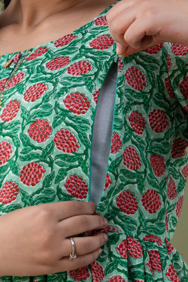 GREEN_FLOWER_PRINTED_MATERNITY_DRESS